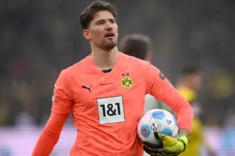 كوبل حارس دورتموند: الفوارق الفردية ترجح كفة ريال مدريد أمامنا في مونديال الأندية
